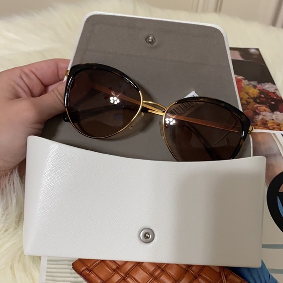 NWT Michael Kors Sunglasses Gold/Tortoise - Picture 6 of 6